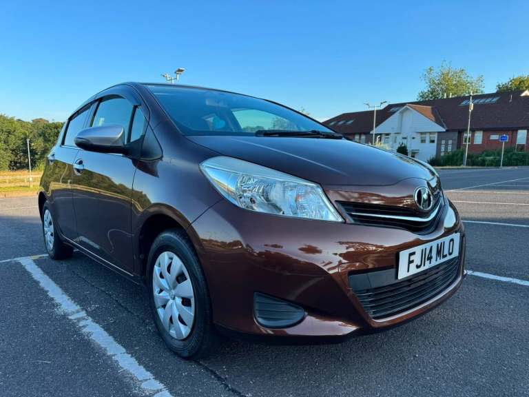 2014 TOYOTA YARIS