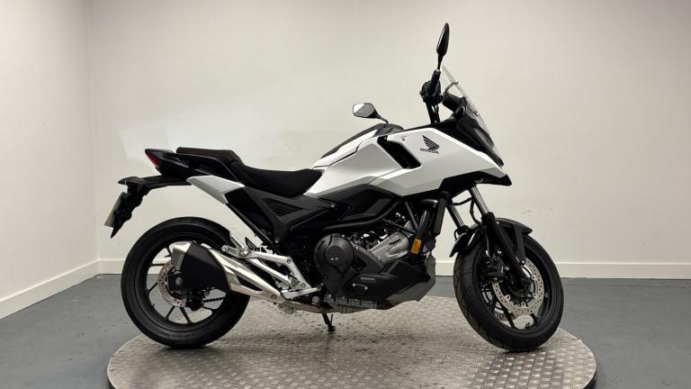 2026 Honda NC Honda NC750X ABS DCT (25MY) ROADSTER Petrol Manual