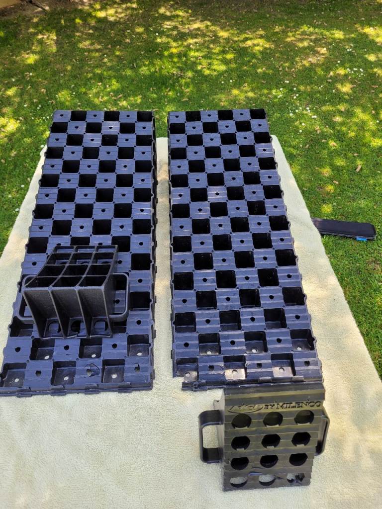 PAIR HEAVY DUTY WEDGE LEVELLING RAMPS