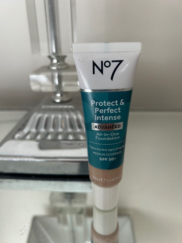 Boots No7 foundation