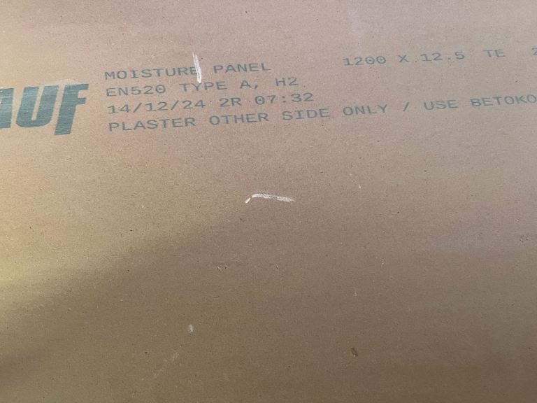 FREE Knauf Moisture Panel Plasterboard 1200 x 12.5 – New