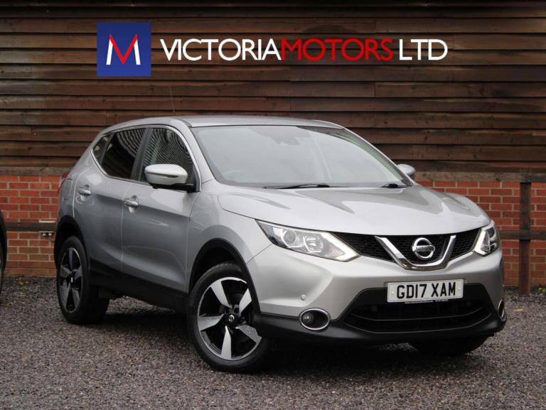 2017 Nissan Qashqai 1.2 DiG-T N-Connecta 5dr SUV Petrol Manual
