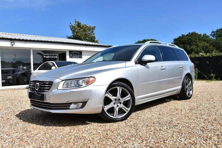 2014 Volvo V70 2.4 D5 SE Lux Estate 5dr Diesel Geartronic Euro 5 (215 ps) Estate Diesel Automatic