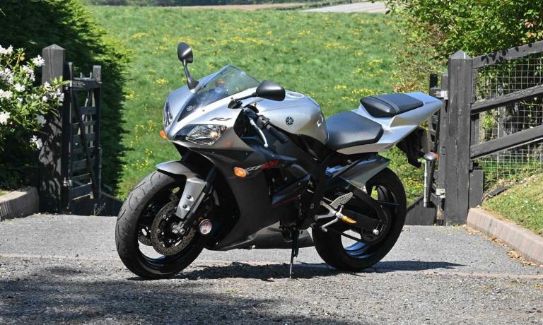 2002 Yamaha R1 YZF R1 (01MY)  Petrol Manual