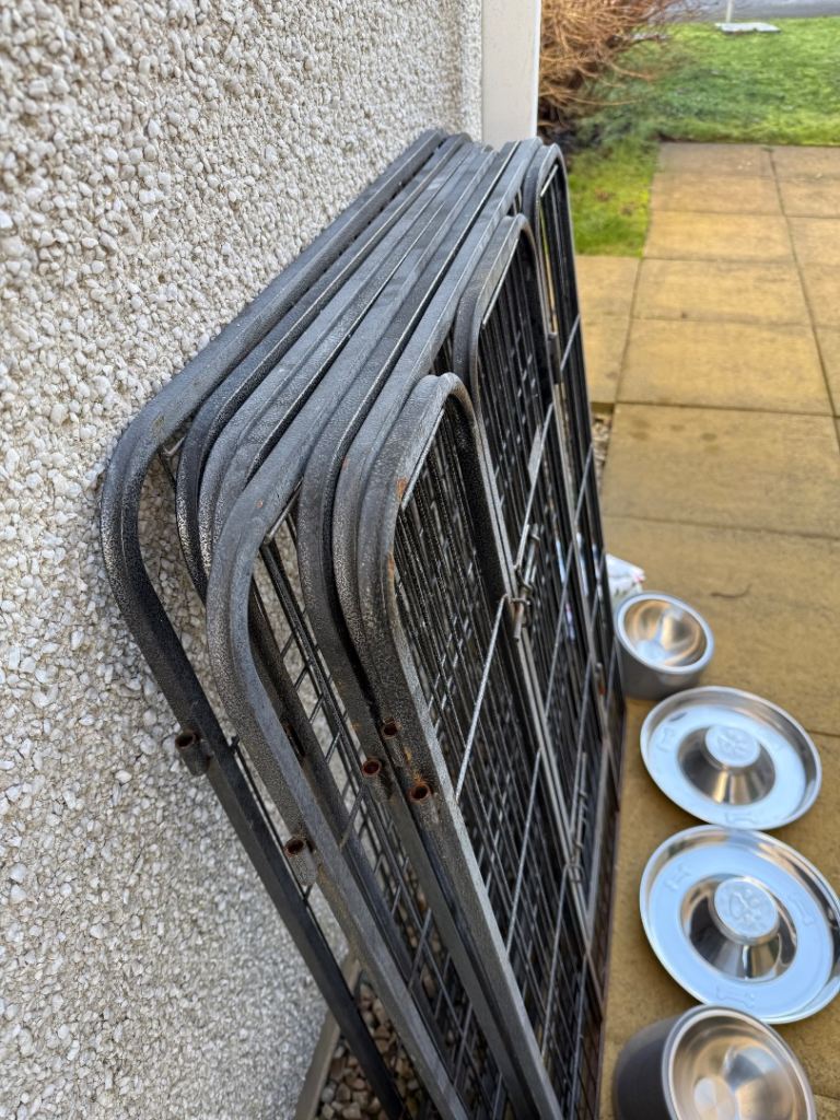 Puppy pen substantial and strong heavy duty 