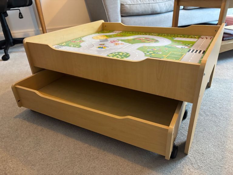 Kids Wooden Play Table with Storage Drawer for trains and Lego – Good Condition