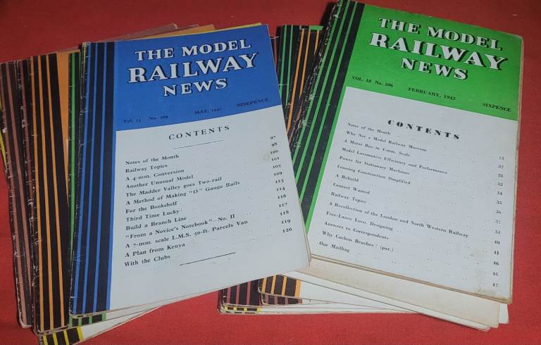 20 x VINTAGE MAGAZINE THE MODEL RAILWAY NEWS ALL 1940s Collectable a9
