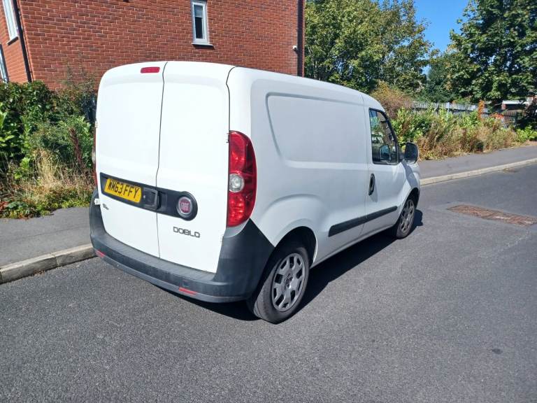  fiat doblo van 1.3 manual full mot till august 2027 
