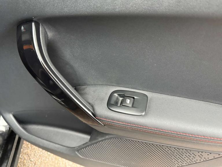 2017 Peugeot 208 1.2 PureTech 110 GT Line 5dr HATCHBACK PETROL Manual