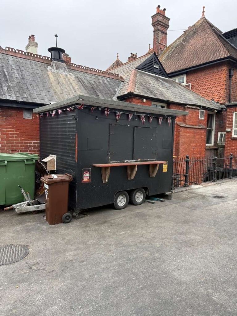 Mobile Catering Trailer / Food Truck – Ready to Go