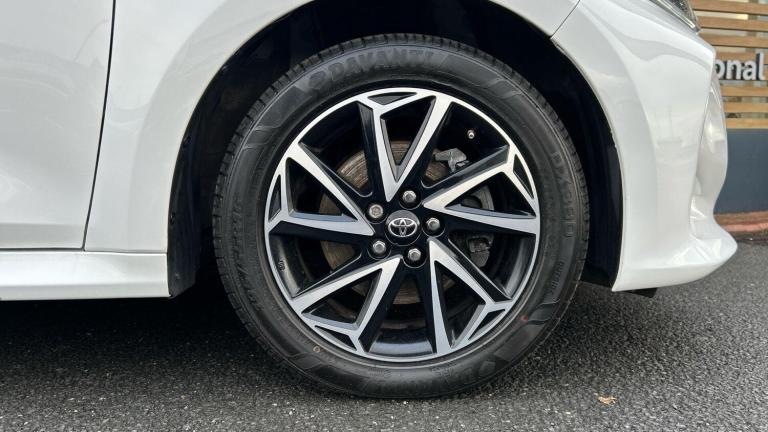 2022 Toyota Yaris 1.5 Hybrid Design 5dr CVT HATCHBACK PETROL/ELECTRIC Automatic