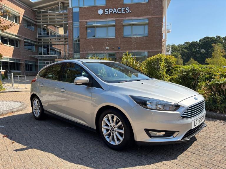 2015 Ford Focus 1.0T EcoBoost Titanium Hatchback 5dr Petrol Manual Euro 6 (s/s)