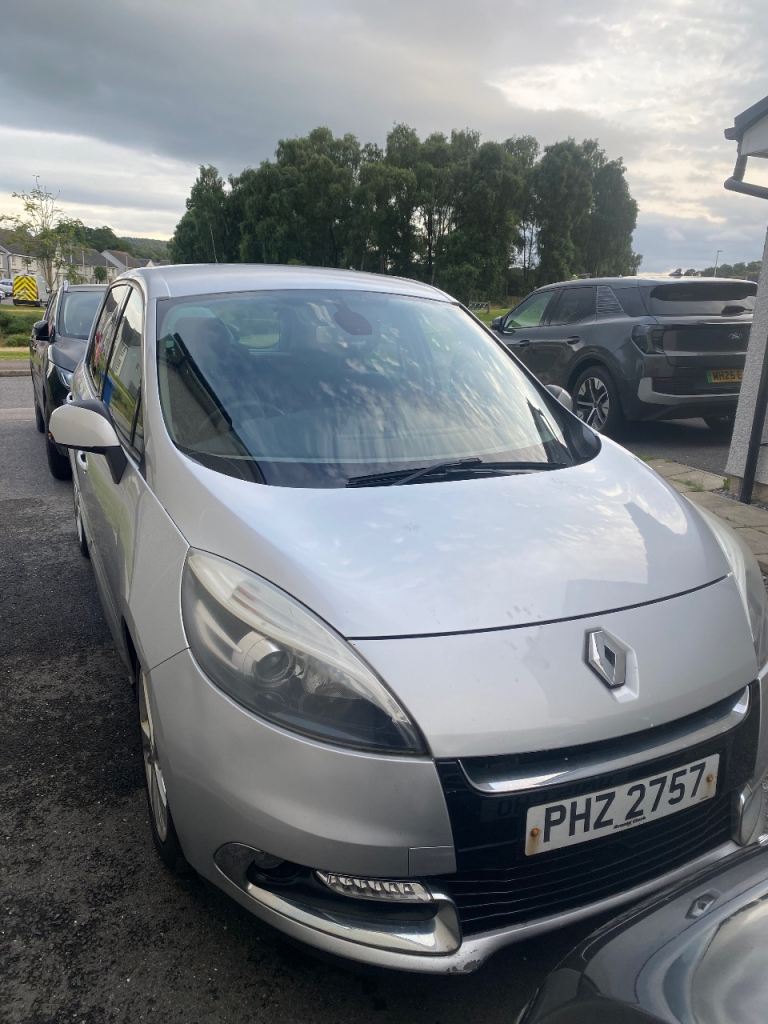 Renault, SCENIC, MPV, 2012, Semi-Auto, 1461 (cc), 5 doors