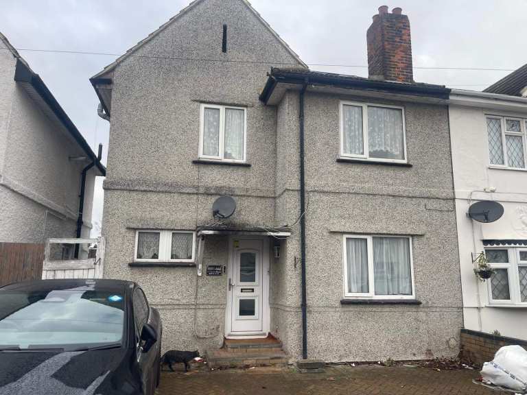 7 Bedroom House CHADWELL HEATH