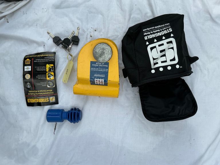 Strong hold trailer lock