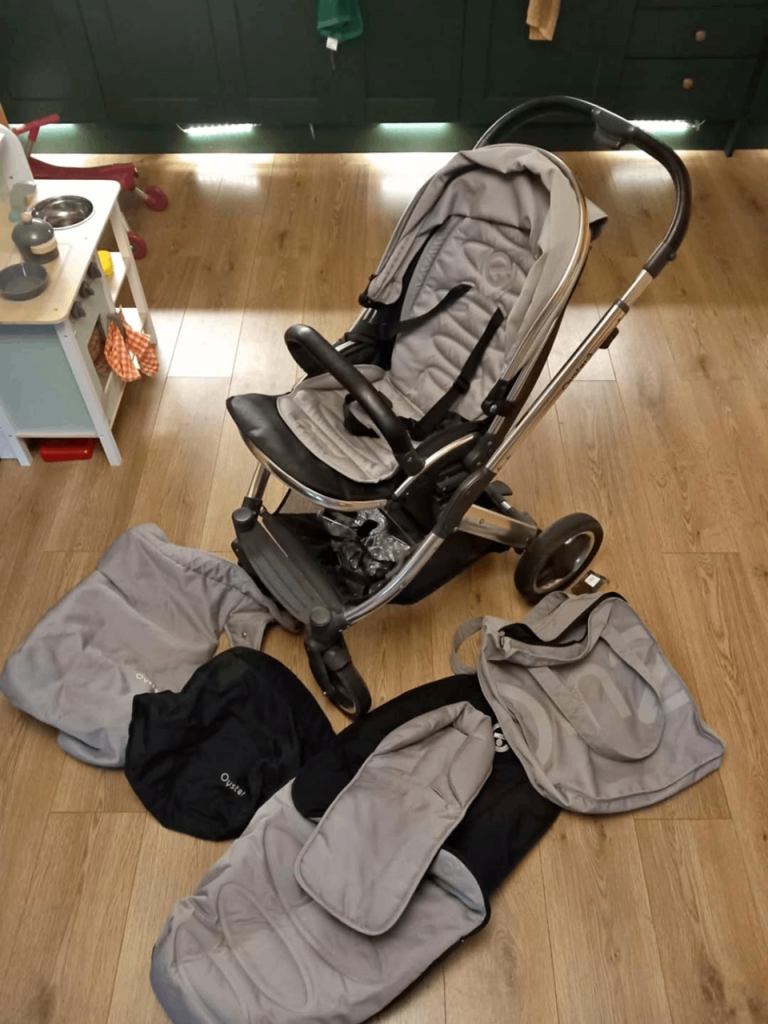 Oyster 2 Pram + Accessories