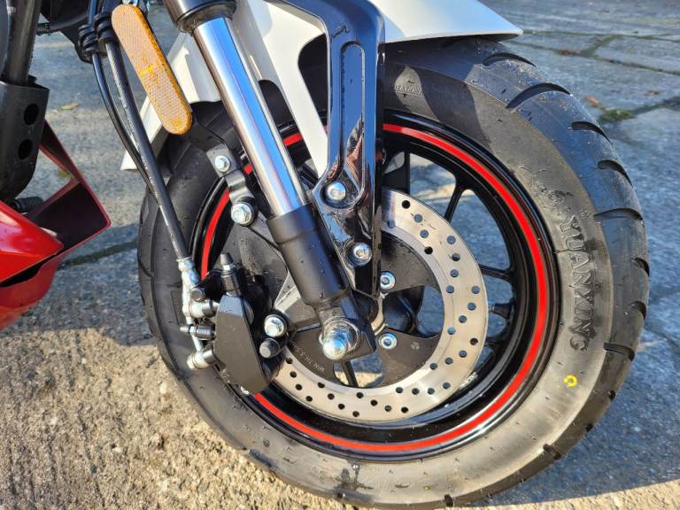 Sinnis, AKUMA, 125cc