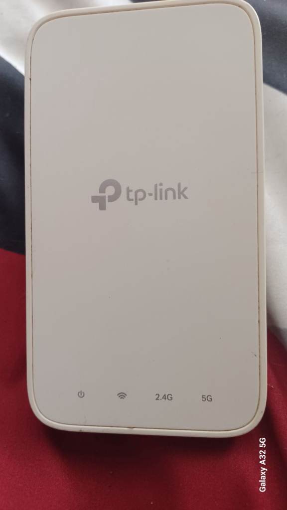 TP-Link Wi-Fi Range Extender – 