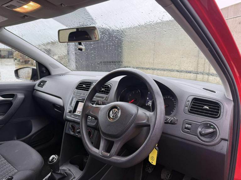 Volkswagen, POLO, Hatchback, 2015, Manual, 999 (cc), 5 doors