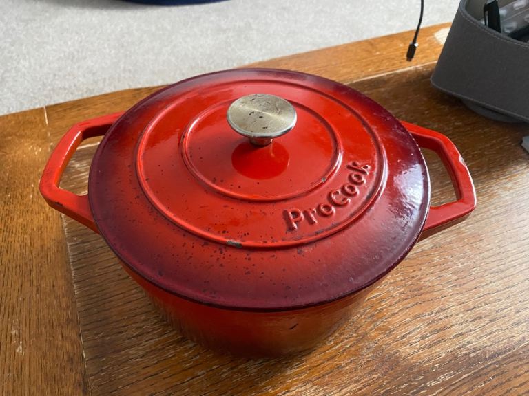 Procook dutch oven