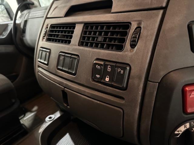 DAF XF 460 6x2 Sleeper Cab Tractor Unit