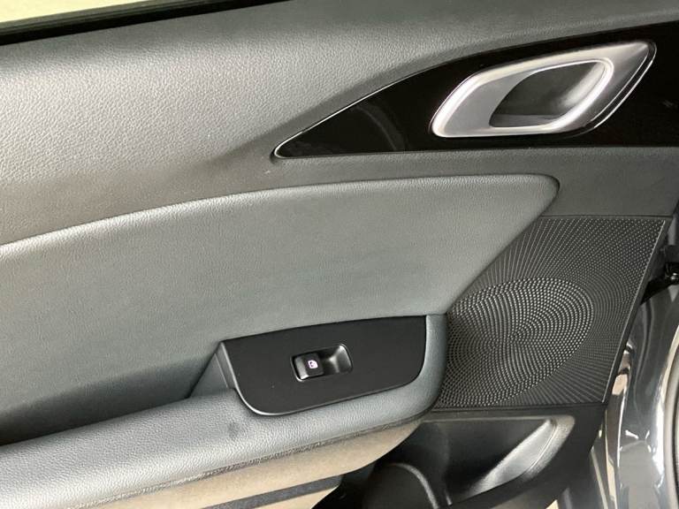 2025 Kia Ceed 1.5T GDi ISG 138 3 5dr Hatchback PETROL Manual