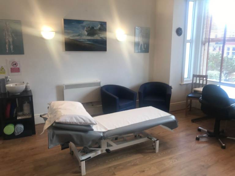 Consulting Room in Clinic, Hove. £70.00 per day. First month free
