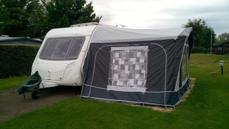 Dorema size 10 Caravan awning