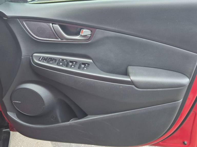 2019 Hyundai KONA 64kWh Premium SE SUV 5dr Electric Auto (7kW Charger) (204 ps) HATCHBACK ELECTRI...