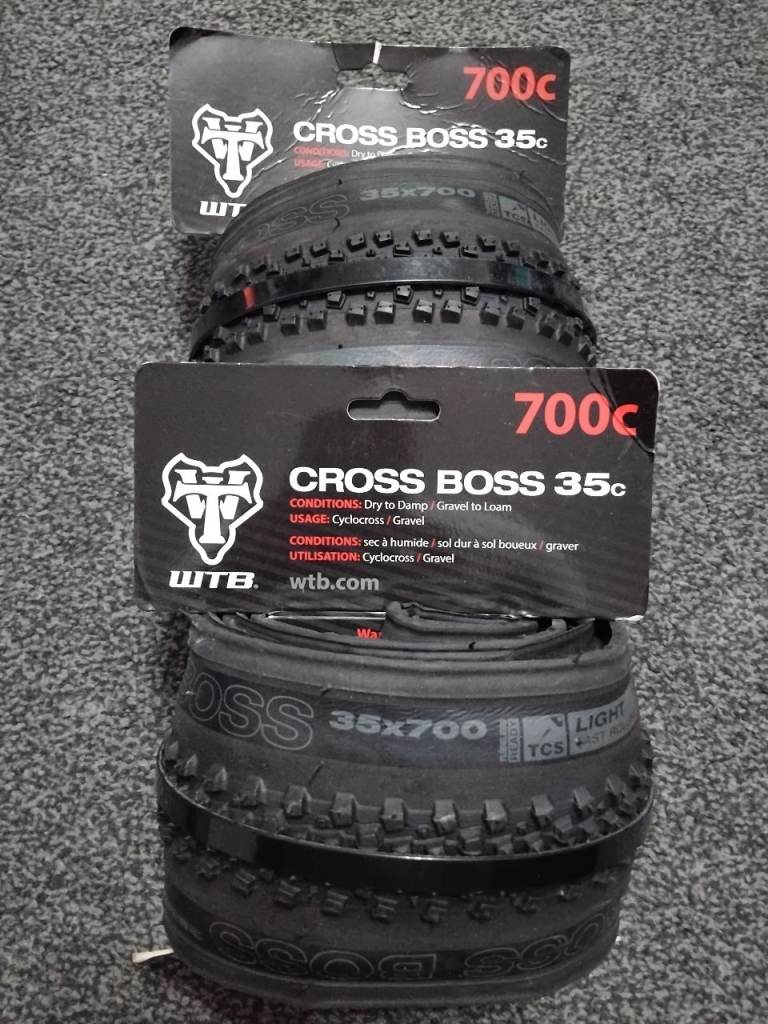 WTB Cross Boss 700x35c Tubeless Bike Tyre New in packaging