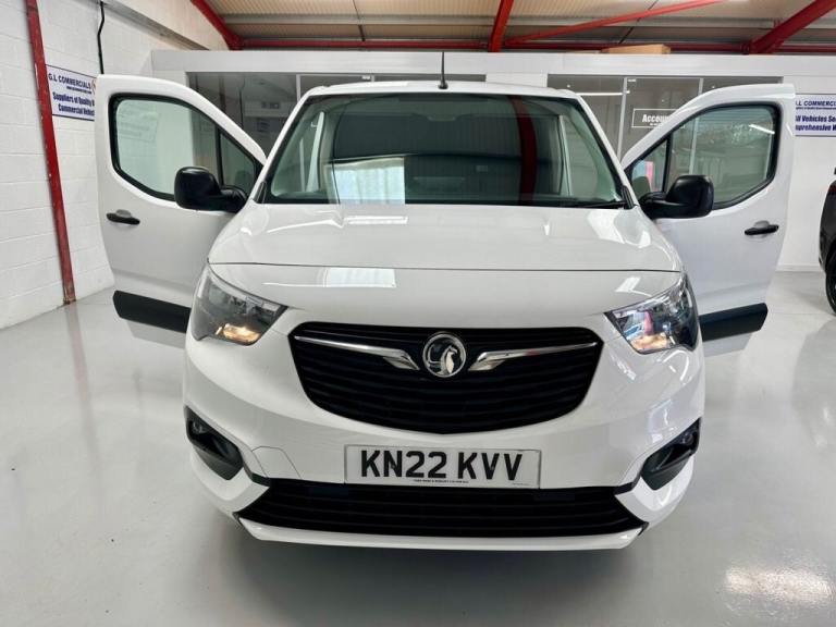 2022 22 VAUXHALL COMBO 1.5 TURBO D SPORTIVE L1 SWB * ONLY 48,454 * 3 SEATER * AP