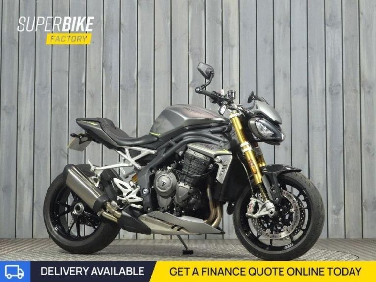 2022 72 TRIUMPH SPEED TRIPLE 1200 RS