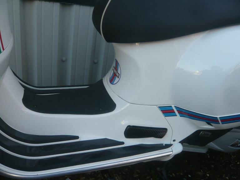 Piaggio Vespa GTS 125 SUPER ONLY 634 MILES 2021 LEARNER LEGAL SCOOTER 50 SH N X 