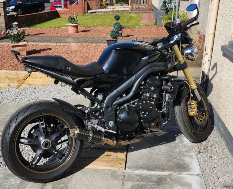 Triumph, SPEED, 2005, 1050 (cc)
