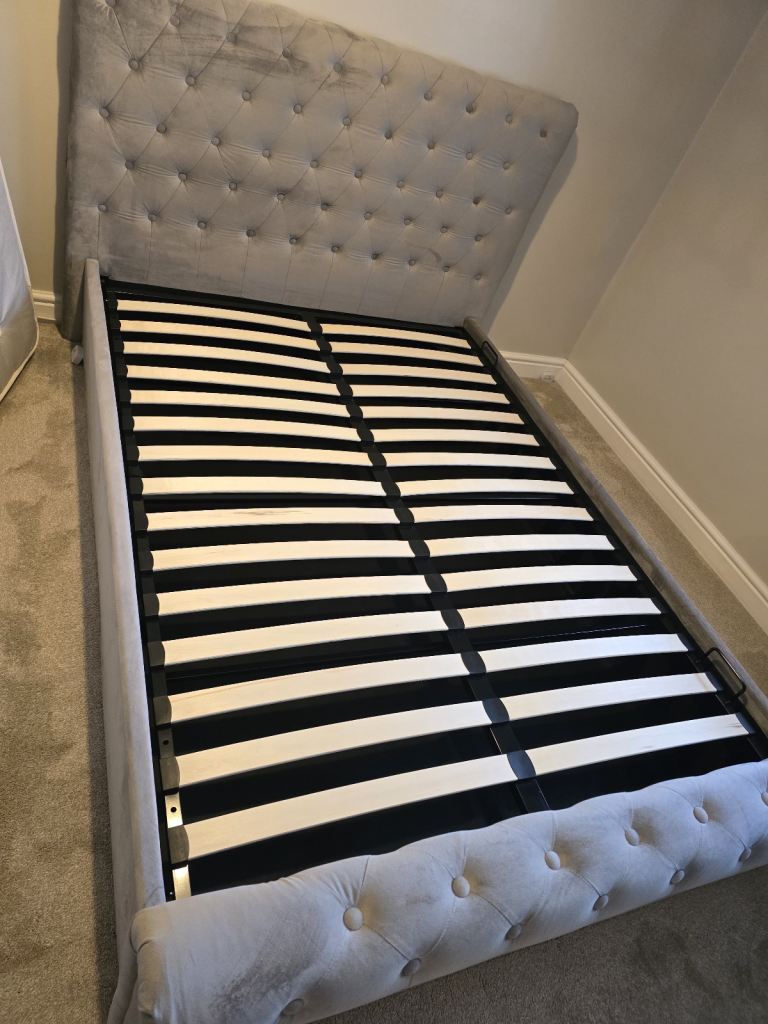 Grey Upholstered Ottoman Bed with Mattress – Good Condition