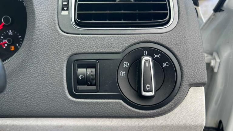 2015 Volkswagen Polo 1.2 TSI SE Design 5dr Hatchback Petrol Manual