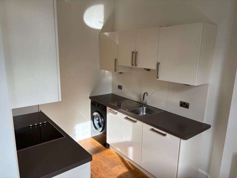 One Bedroom Flat in Rosemount Area Aberdeen 