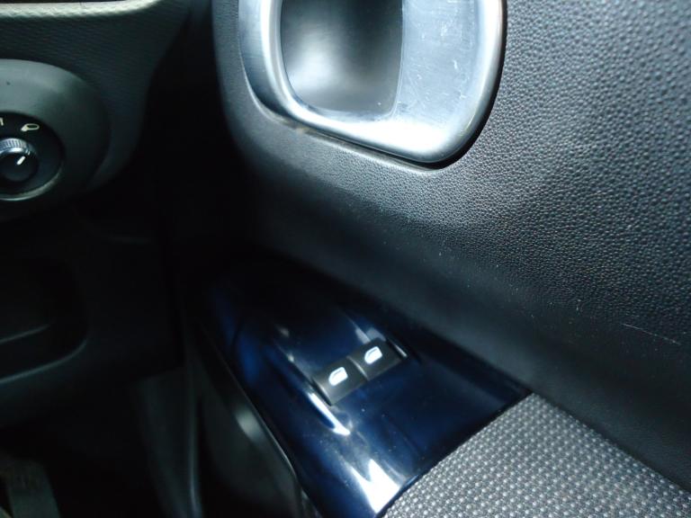 CITROEN C4 CACTUS 1.6 BlueHDi Feel Yellow Manual Diesel 2014