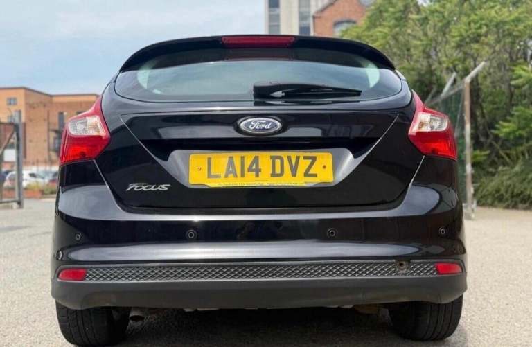 2014 Ford Focus 1.6 TDCi 115 Titanium Navigator 5dr HATCHBACK DIESEL Manual