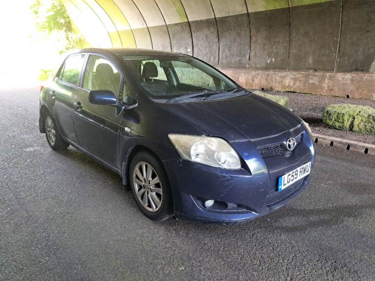 Toyota Auris 1.4 Vvti LE