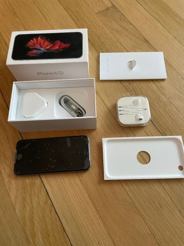 iPhone 6s 32gb new boxed | in East Finchley, London | Gumtree