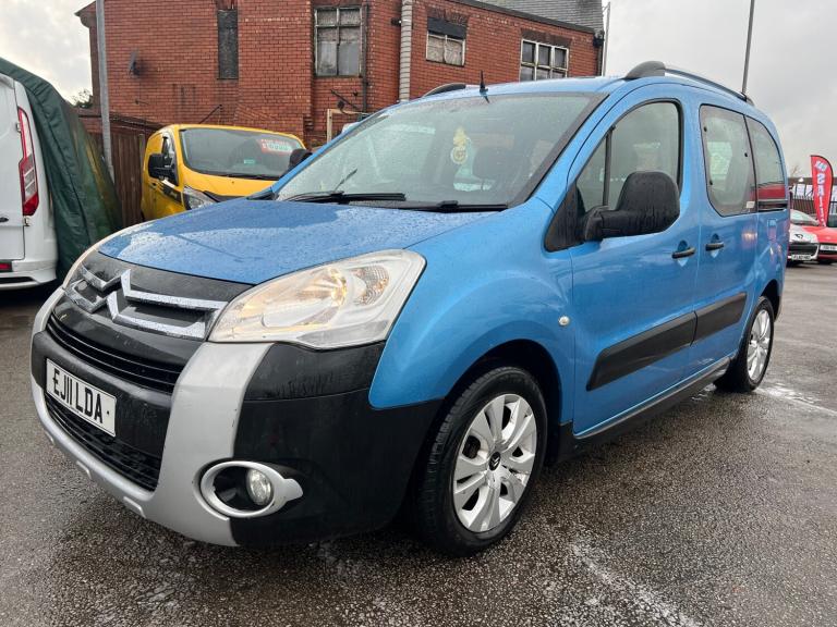 2011 Citreon Multispace xtr 1-6hdi 1 years mot multi purpose mini van £2999