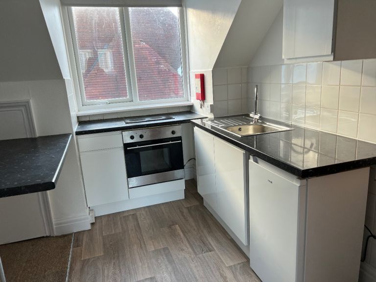 1 Bed permanent self contained flat - including Council Tax