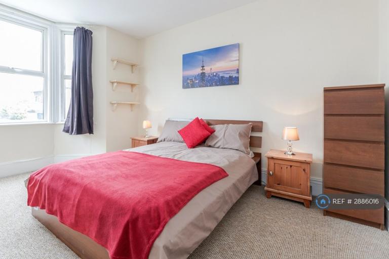 1 bedroom in Woodford Road, Watford, WD17 (#2886016)