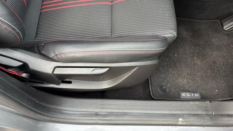 2023 Renault Clio 1.0 TCe 90 RS Line 5dr HATCHBACK PETROL Manual