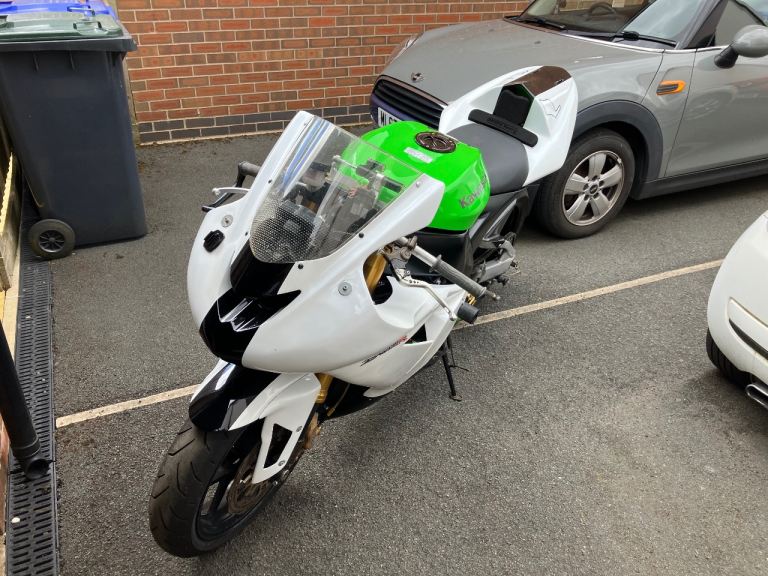 Kawasaki ZX10r 2012 Trackbike