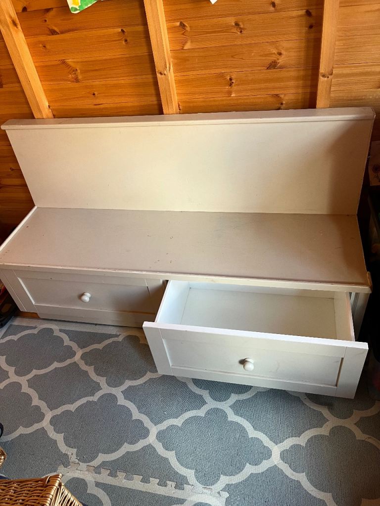 White Wooden Storage Bench with Drawers – Good Condition