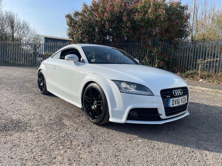 2011 Audi TT S line Quattro. White. 2.0 tdi. Black edition 