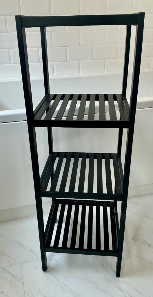 Bathroom towel holder 