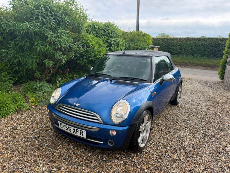 Mini, CONVERTIBLE, Convertible, 2006, Manual, 1598 (cc), 2 doors